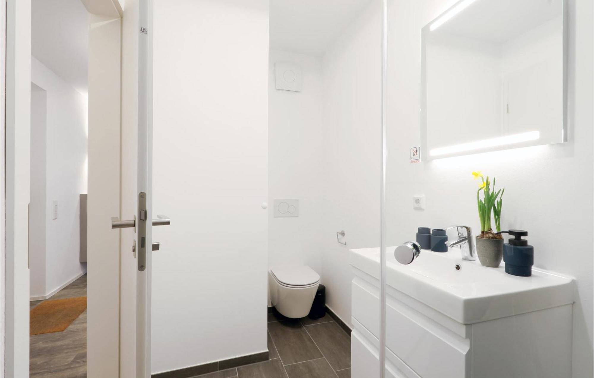 Penthouse Comfort Лембрух Экстерьер фото